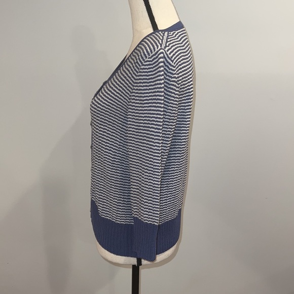 🟢 St. John Blue and White Nautical Button Down Cardigan - Picture 3 of 6